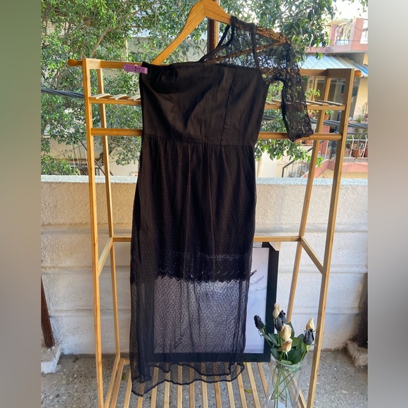 Elle Marvel Black Lace Dress. Size-S. - Picture 3 of 16